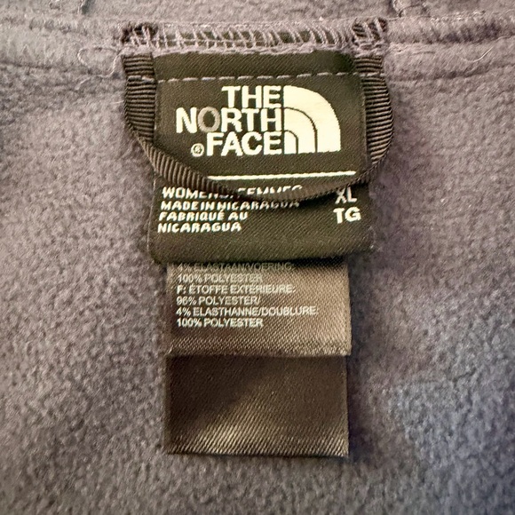 The North Face Women's Purple water resistant hooded Jacket. Sz XL - Picture 2 of 5